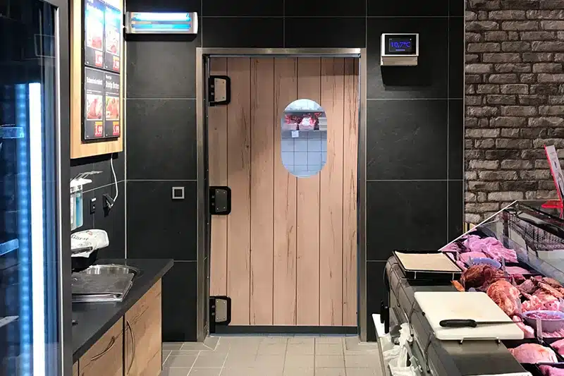 De BMP Stricker pendelpoort is helemaal aan te passen aan jouw wensen