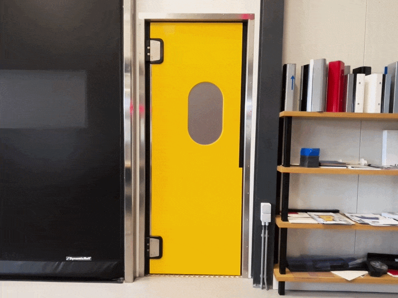 BMP Stricker Pendelpoort in beweging